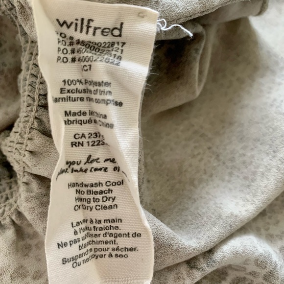 Aritzia Wilfred nude/grey animal print top size XS - Picture 8 of 9